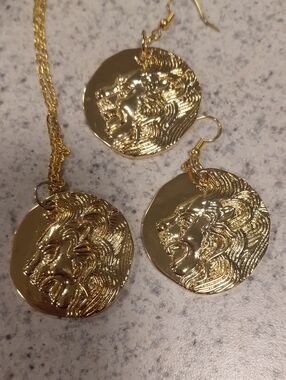 Gold Lion Medallion Necklace and Earrings Set - Women's Jewelry